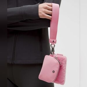 Lululemon Dual Pouch Wristlet Plush Fleece Pink Tide NWT